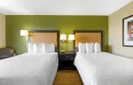 Studio Suite - 2 Full Beds