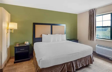 Studio Suite - 1 King Bed