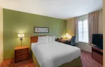 2 Bedroom Suite - 2 Queen Beds