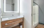 Studio Suite - 1 Queen Bed